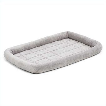 NEW - Diamond Stitch Pet Bed